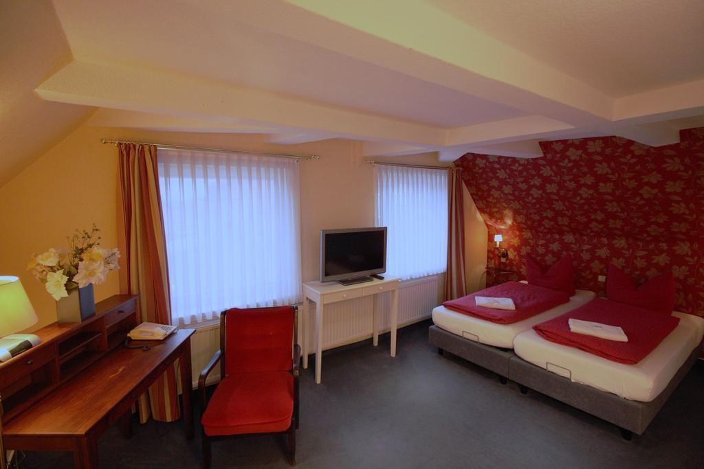 Hotel Garni Zur Linde Hitzacker Phòng bức ảnh